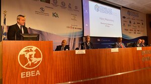 Στο Εμπορικό και Βιομηχανικό Επιμελητήριο Αθηνών ο Χάρης Μαμουλάκης