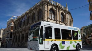 Τα MINI BUS του Δήμου Ηρακλείου στις «100 καλύτερες ιστορίες αειφορίας» παγκοσμίως