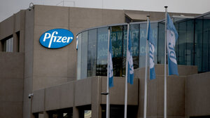 Η Pfizer δεσμεύεται να πωλεί σε τιμή κόστους εμβόλια και φάρμακα στις πιο φτωχές χώρες