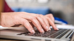 Χιλιάδες θύματα στην Ελλάδα από την κατάρρευση διαδικτυακής «πυραμίδας»