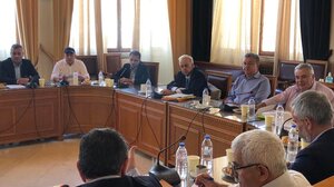 Σύσκεψη για το Αεροδρόμιο και το Δικαστικό Μέγαρο με μήνυμα προς την κυβέρνηση: Ακούστε την τοπική κοινωνία