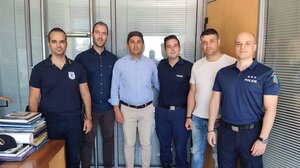 Συνάντηση συνδικαλιστών αστυνομικών με τον Λ. Αυγενάκη