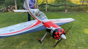 Έτοιμο να πετάξει στους ελληνικούς αιθέρες το μεγαλύτερο ακροβατικό τηλεκατευθυνόμενο αεροσκάφος