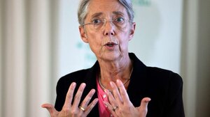 Γαλλία: Παράταση του αδιεξόδου – Διαφαίνεται παραμονή της Μπορν στην πρωθυπουργία