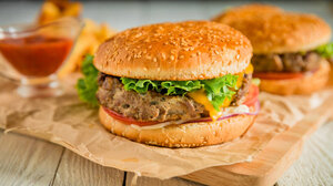 Ποιοι λένε ψέματα για το πόσο τρώνε – Η απάντηση θα σας εκπλήξει