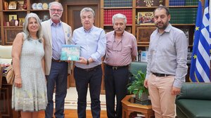 Συνάντηση Περιφερειάρχη Κρήτης με τον Πρόεδρο της Παγκρητικής Ένωσης Αμερικής