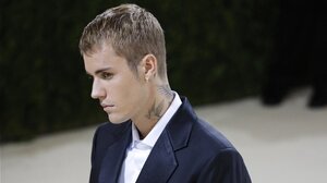 Τζάστιν Μπίμπερ: Δυσκολεύεται να διαχειριστεί τις καταγγελίες εναντίον του Diddy