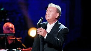 Επίτιμος δημότης Σύρου, προσεχώς ο Μανώλης Μητσιάς