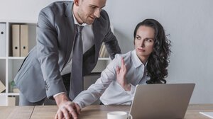 Εκπαιδευτικός μήνυσε τον διευθυντή της για σεξουαλική παρενόχληση