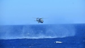 Μπλόκο στην Τουρκία με ελληνικές αεροναυτικές ασκήσεις στο Αιγαίο