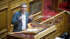 Ε. Τσακαλώτος: Ολιγωρία του κρατικού μηχανισμού στην αντιμετώπιση της πυρκαγιάς στην Αλεξανδρούπολη