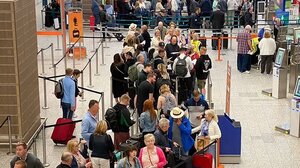 Μεγάλες ελλείψεις σε προσωπικό στον κλάδο των υπαλλήλων Παροχής Πληροφοριών Πτήσεων