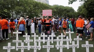 Μαζικές δολοφονίες: Τα αμερικανικά σχολεία μετατρέπονται σε φρούρια