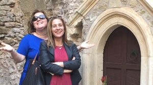 "Συντέκνισσα μου ακριβή…"