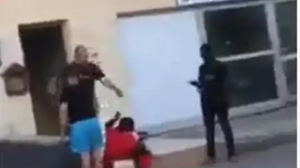 Σοκαριστική πράξη βίας στην Κύπρο: Άντρας κλώτσησε γυναίκα με βρέφος στην αγκαλιά της