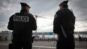  Η Γαλλία επεκτείνει τα υποχρεωτικά τεστ για τους Κινέζους ταξιδιώτες μέχρι τις 15 Φεβρουαρίου