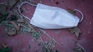 Κορωνοϊός: Σαρώνει η υποπαραλλαγή ΒΑ.5 στην Ελλάδα