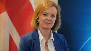 Βρετανία: Μεγάλο φαβορί η Λιζ Τρας για την Ντάουνινγκ Στριτ
