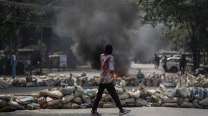 Μιανμάρ: Δεκάδες νεκροί μετά από αεροπορικό βομβαρδισμό σε χωριό στη Ραχίν