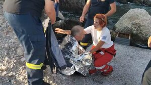 Πτώση ελικοπτέρου στη Σάμο: Εντοπίστηκε νεκρό το ένα μέλος του πληρώματος