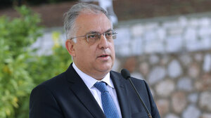 Μήνυμα Θεοδωρικάκου μετά την επίθεση