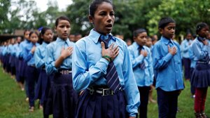 Παρβάτι Σούναρ: Απέκτησε το πρώτο της παιδί στα 16, τώρα φοιτά στο ίδιο σχολείο με τον γιο της