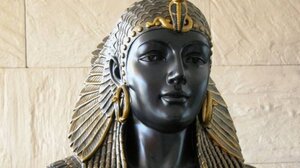 Η ιστορία της Κυριακής: Κλεοπάτρα, η πρώτη femme fatale της ιστορίας