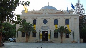 Πανηγυρίζει το δεξί κλίτος του Αγίου Τίτου