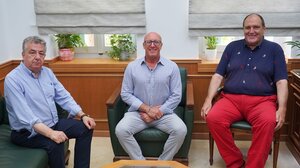 «Κρητικός Τρόπος Ζωής: Μεσογειακή Παράδοση και Σημερινή Εφαρμογή»