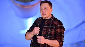 "Αναληθείς" οι αναφορές περί ελέγχου των επιχειρηματικών δραστηριοτήτων του Μάσκ