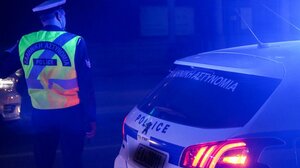 Οι «Αδιάφθοροι» έκαναν έφοδο σε σπίτι αξιωματικού της Αστυνομίας σε νησί των Κυκλάδων