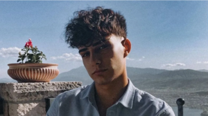 Ν. Μπάρκουλης: «Θέλω να κάνω ταινία τη ζωή του πατέρα μου με τίτλο "Κορίτσια, ο Μπάρκουλης"»