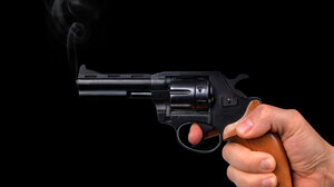 Άνδρας δέχθηκε 12 σφαίρες!