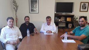 Συνάντηση Ταταράκη με τον πρόεδρο του Αγροτικού Συνεταιρισμού Ρεθύμνης