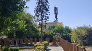 Αναβρασμός σε γειτονιά για παράνομη κεραία