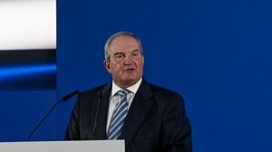 Συνεργάτες Καραμανλή: "Είπε τα αυτονόητα για τις υποκλοπές, δεν άφησε αιχμές"