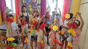 Δημιουργική απασχόληση για εκατοντάδες παιδιά όλο το καλοκαίρι