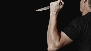 Ενώπιον της δικαιοσύνης ο άνδρας που μαχαίρωσε τον 60χρονο λόγω ερωτικής αντιζηλίας