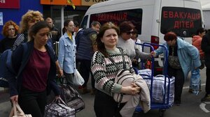 Ουκρανία: Χιλιάδες πολίτες φεύγουν από τη χώρα τους - Φοβούνται τους Ρώσους