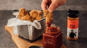 Τραγανές κοτομπουκιές φούρνου με σπιτική κέτσαπ