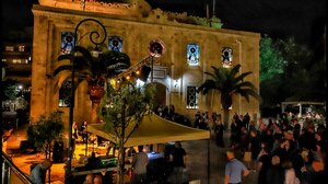 Με Κώστα Λειβαδά και Ανδριάνα Μπάμπαλη ολοκληρώνεται το "Τέχνη Καθ' Οδόν 2022"