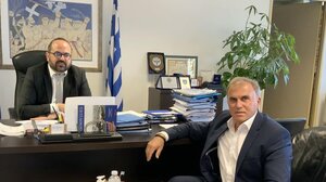 Συνάντηση δημάρχου Ιεράπετρας με τον ΓΓ Αιγαίου και Νησιωτικής Πολιτικής