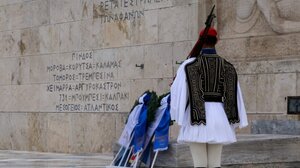 Μηνύματα για την εθνική επέτειο της 28ης Οκτωβρίου