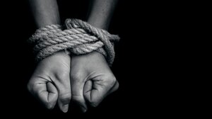 Του ζήτησε να χωρίσουν και την απήγαγε