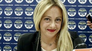 H Μελόνι επιτρέπει στους ανεμβολίαστους γιατρούς και νοσοκόμους να επιστρέψουν στην εργασία τους