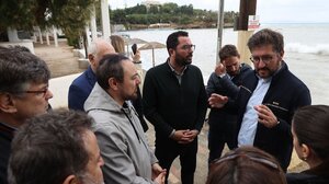 Στις πληγείσες περιοχές αντιπροσωπεία του ΠΑΣΟΚ - ΚΙΝΑΛ