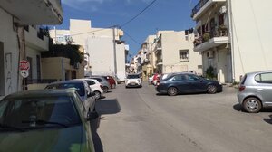 Στα κάγκελα οι κάτοικοι μιας περιοχής για αποζημιώσεις προσκυρώσεων προς τον δήμο Ηρακλείου!