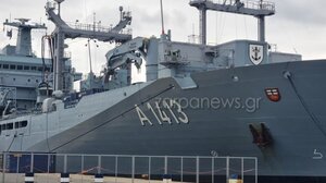 Στη Σούδα μεγάλο πλοίο υποστήριξης του Γερμανικού Ναυτικού