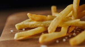 Το αμερικάνικο… κόλπο που θα απογειώσει τις τηγανητές πατάτες σου