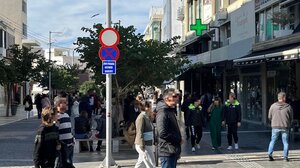 Καλός καιρός και black προσφορές "γέμισαν" την αγορά